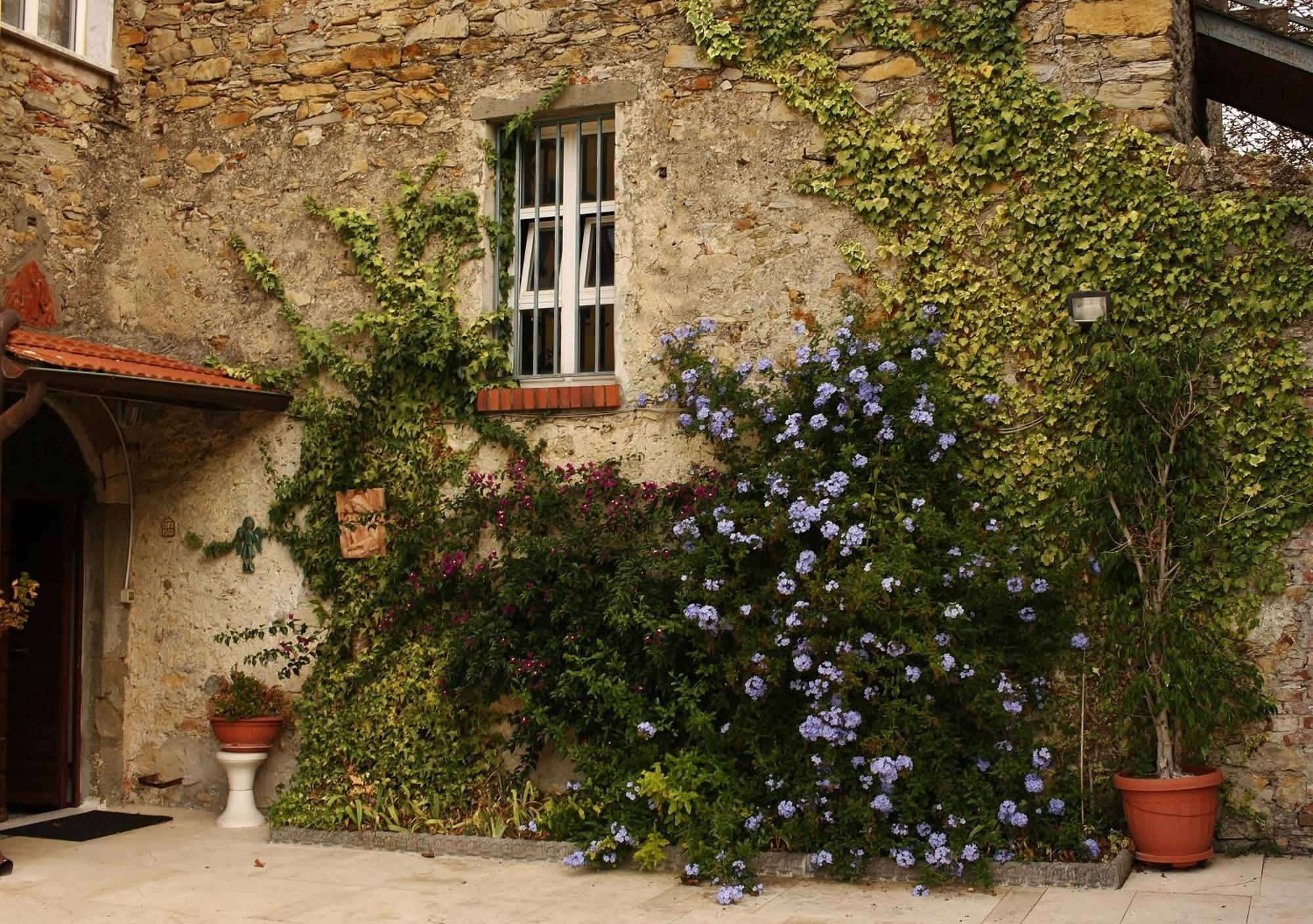 Bed and Breakfast Al Vecchio Convento Mare E Monti Ortonovo Exterior foto